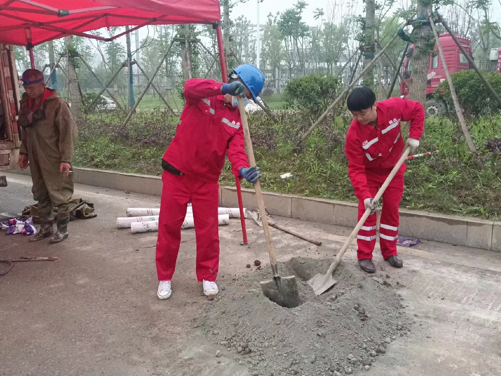 余姚管道疏通哪家好】及时进行市政管道清淤